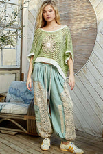 Round Neck Sleeveless Floral Thin Sweater Top
