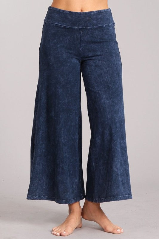 Plus Mineral Washed Cropped Wide Leg Pants