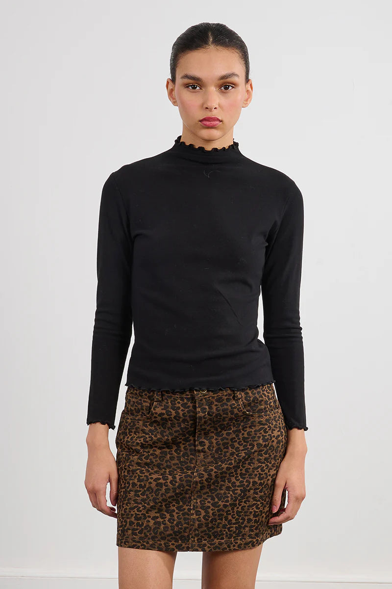 Knitted Ruffle Collared Sweater