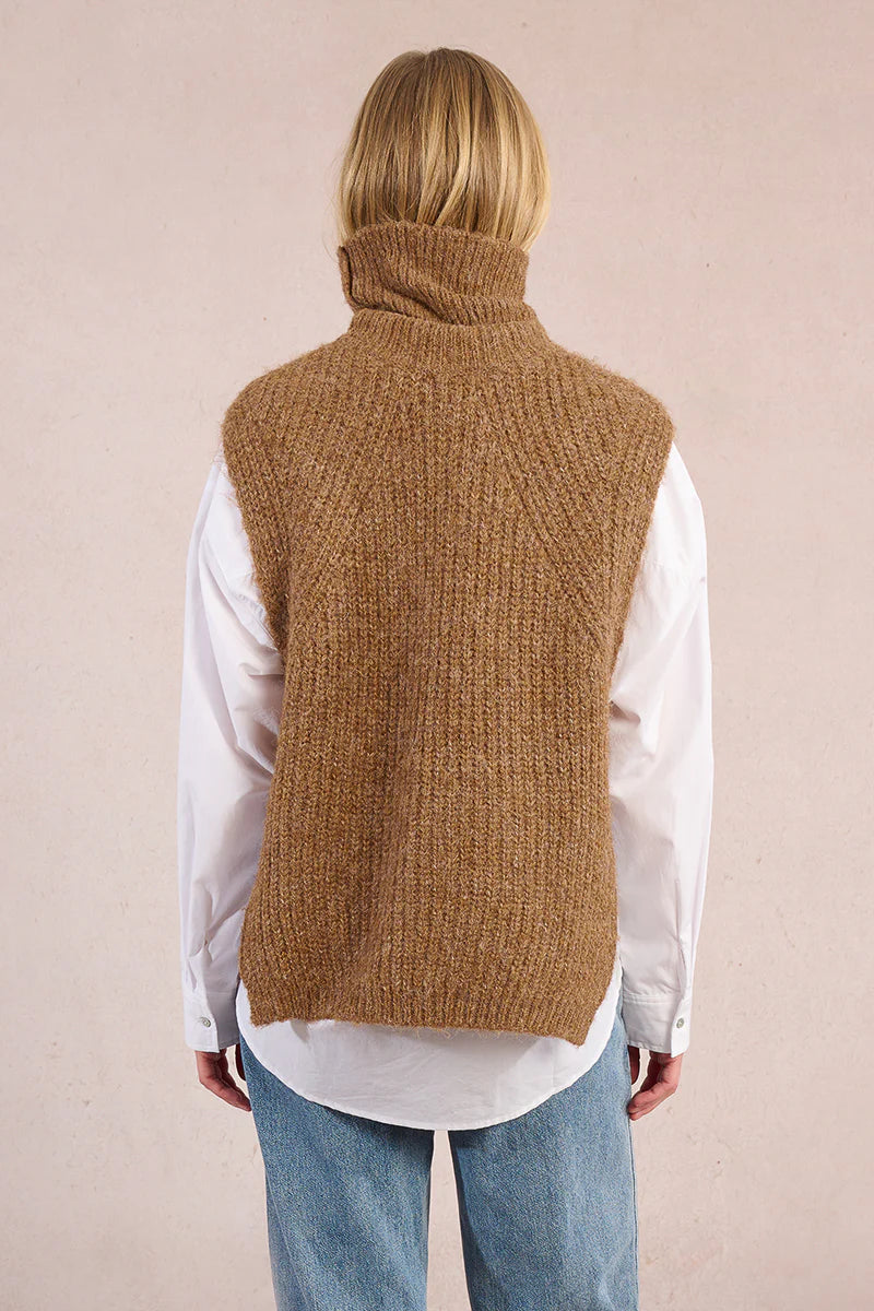 Knitted Sleeveless Sweater
