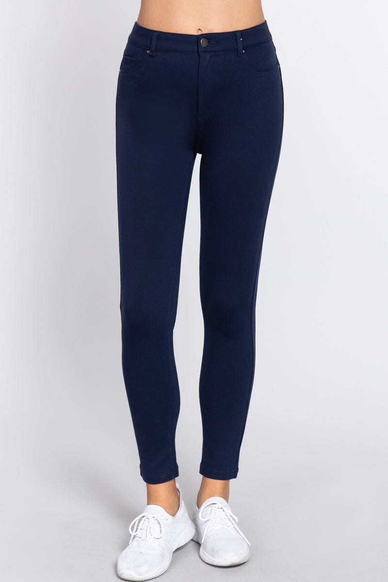5 Pocket Ponte Mid Rise Skinny Pant