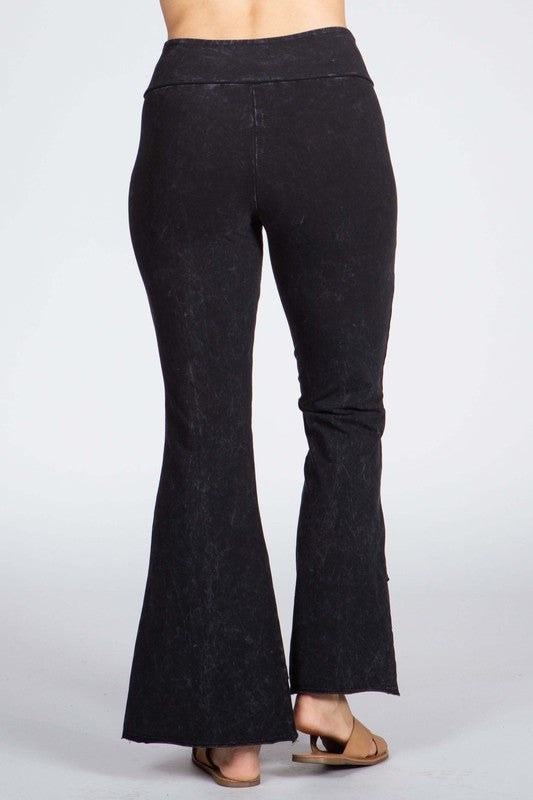 Mineral Washed Cropped Stretch Pants - Black