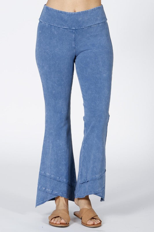 Mineral Washed Cropped Stretch Pants - Light Denim