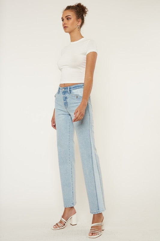 Kan Can Contrast Accent Straight Jeans