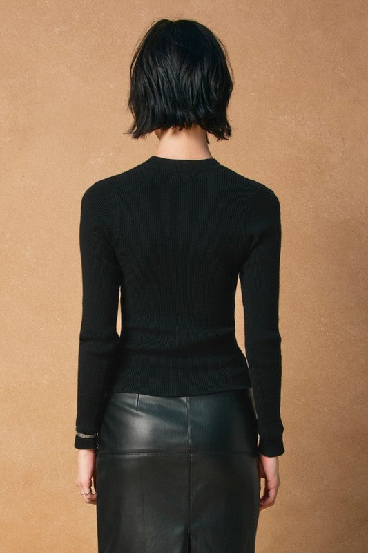 Black crew neck light sweater with a fitted silhouette and ribbed texture, ideal for stylish layering in Long Island boutique fashion.