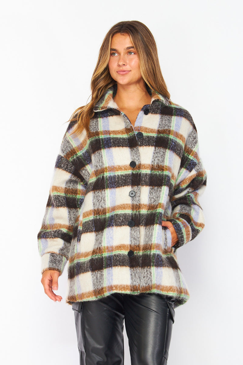 Cozy Oversized Button-Down Layering Plaid Shacket