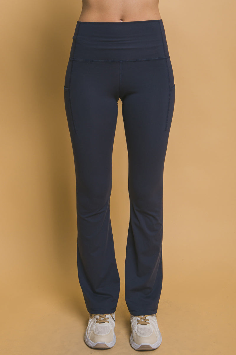 High-Waisted Flared Leggings With Side Pockets