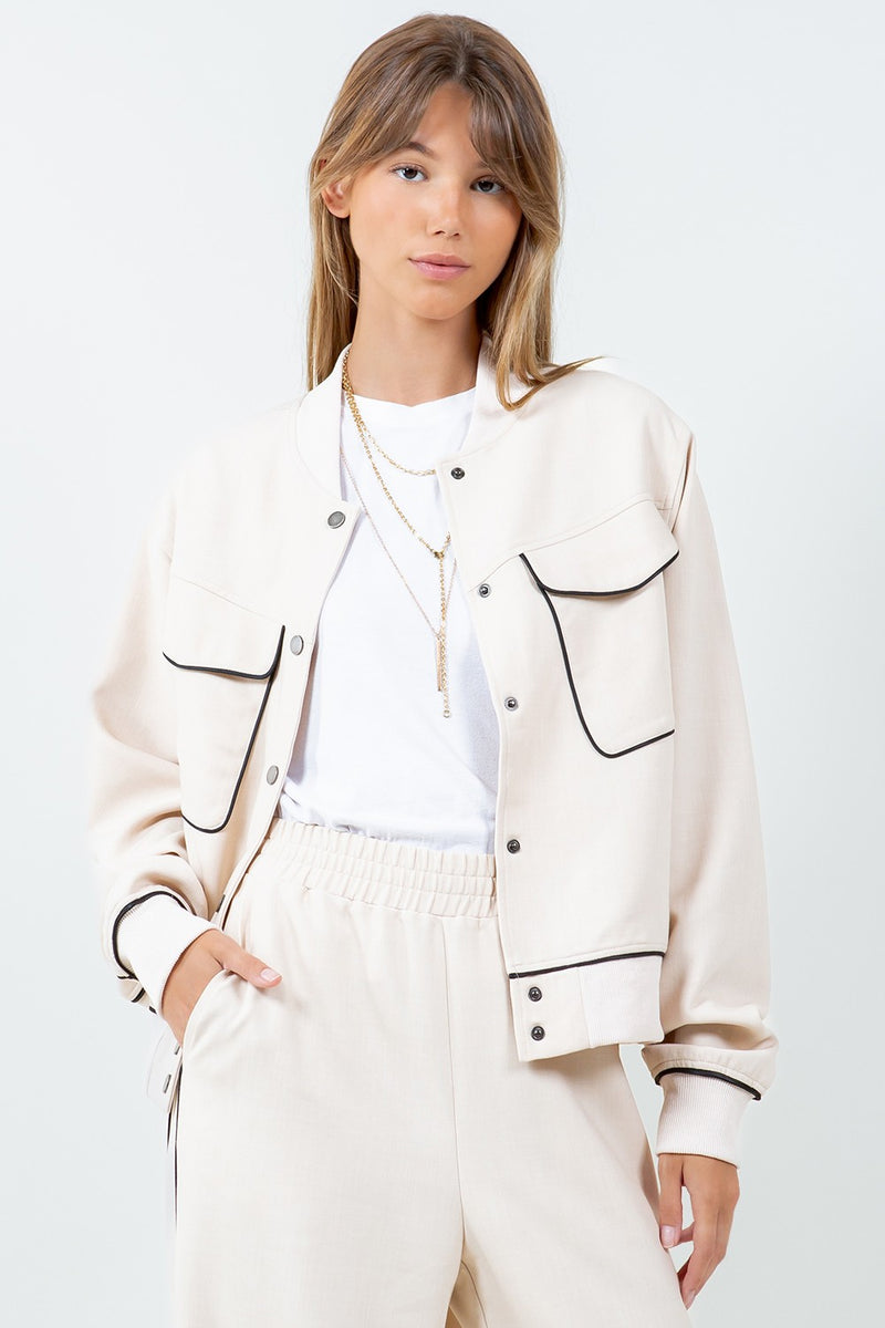 Contrast Piping Detailed Varsity Bomber Jacket
