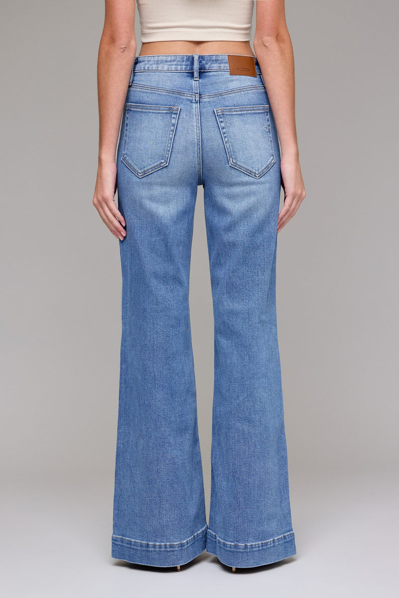 Hidden Medium Light Pintuck Flare