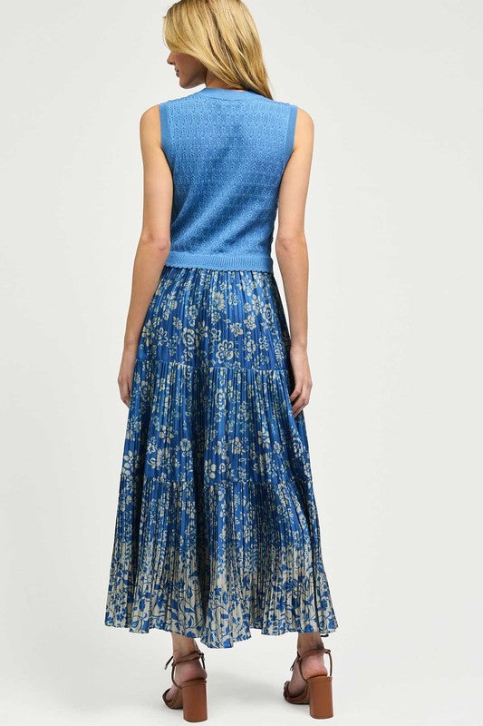 Sleeveless Midi Dress w/ Contrast Pleat Skirt