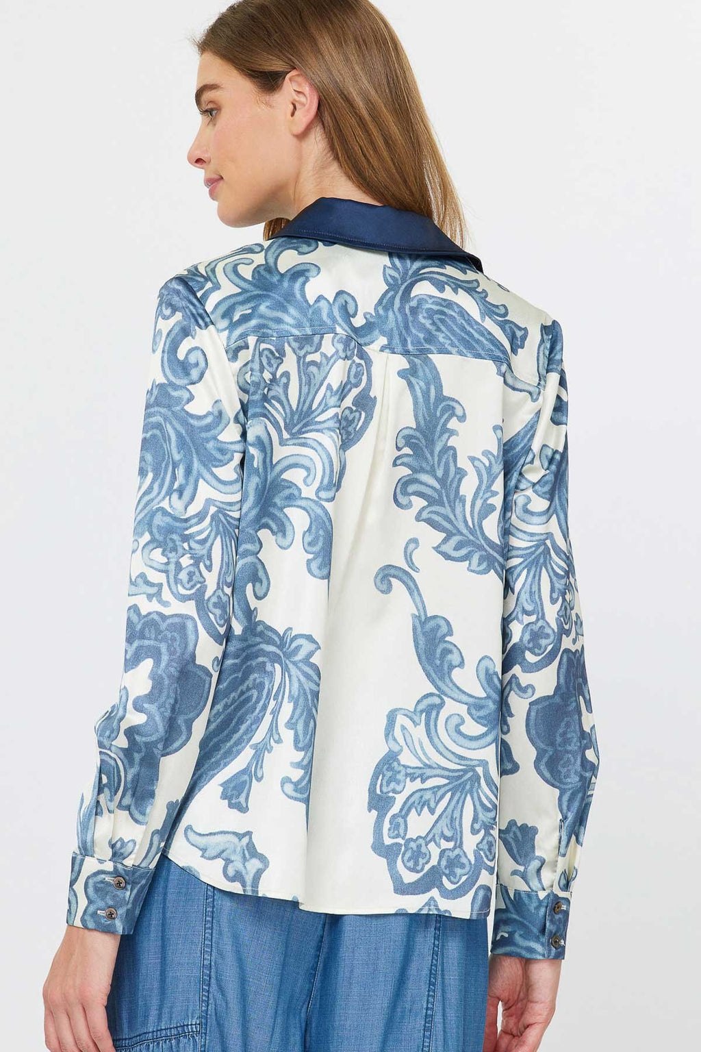 Contrast Collar Printed Button Down Blouse