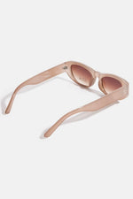 Plastic Frame Oval Lens Sunglasses