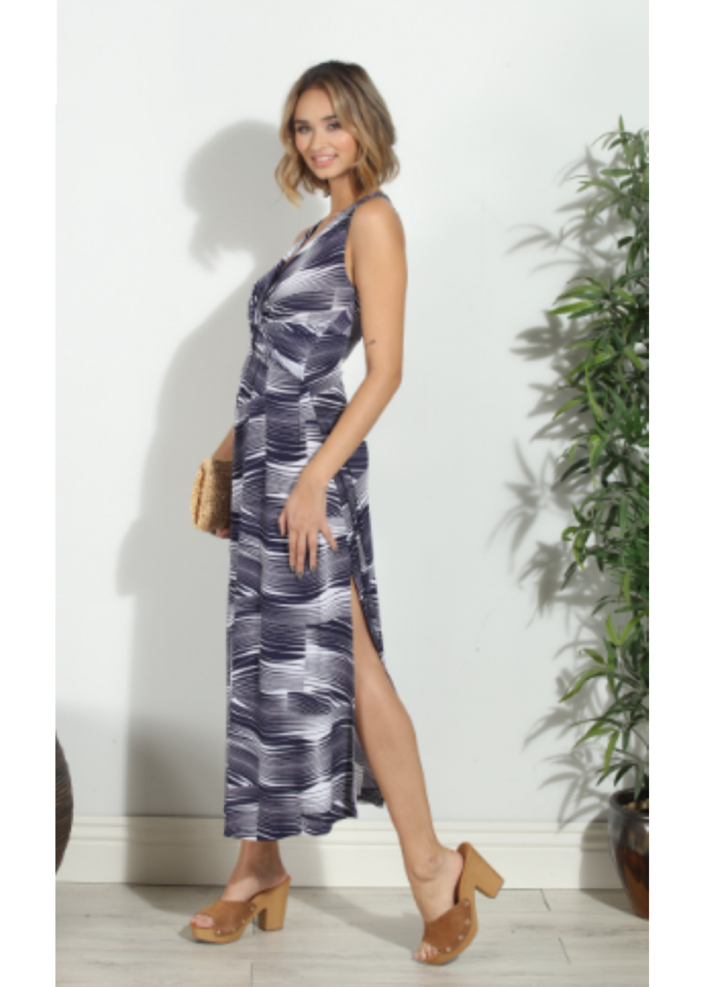 Twist Sleeveless Maxi Dress