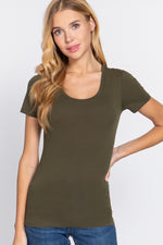 Short Sleeve Scoop Neck Top
