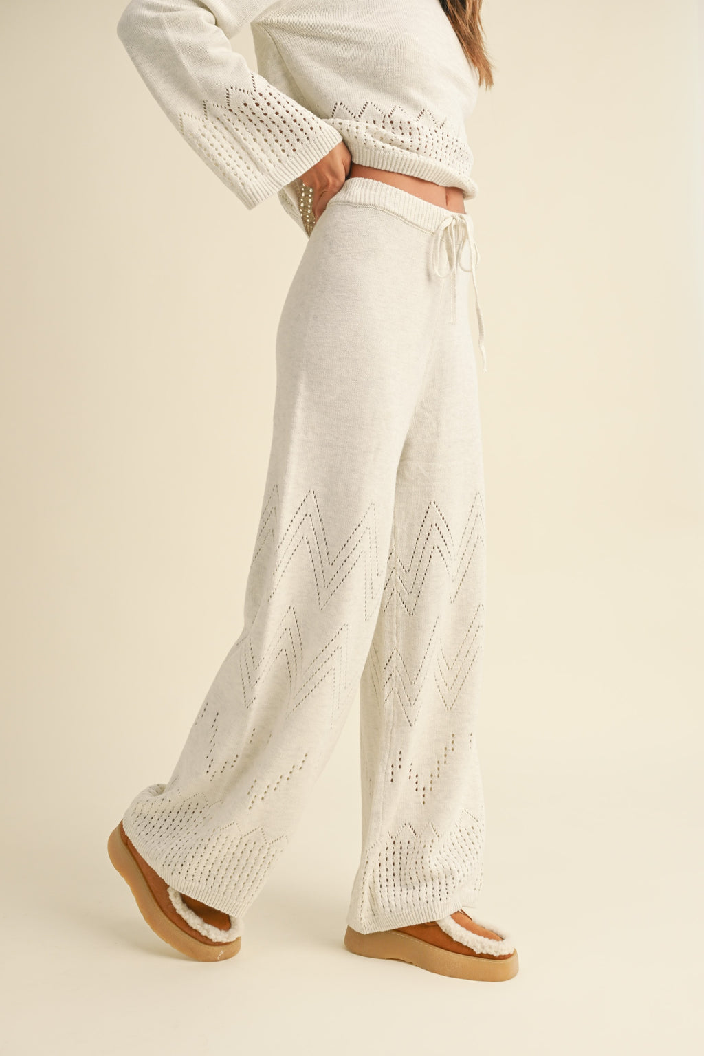 Border Crochet Knitted Pants