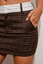 Contrast Waistband Plaid Mini Skirt