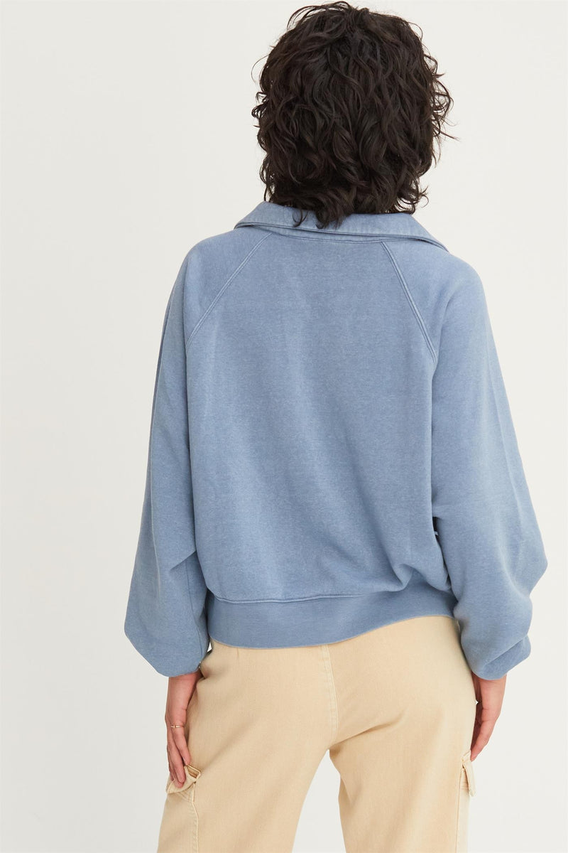 Casual Collared Sweatshirt