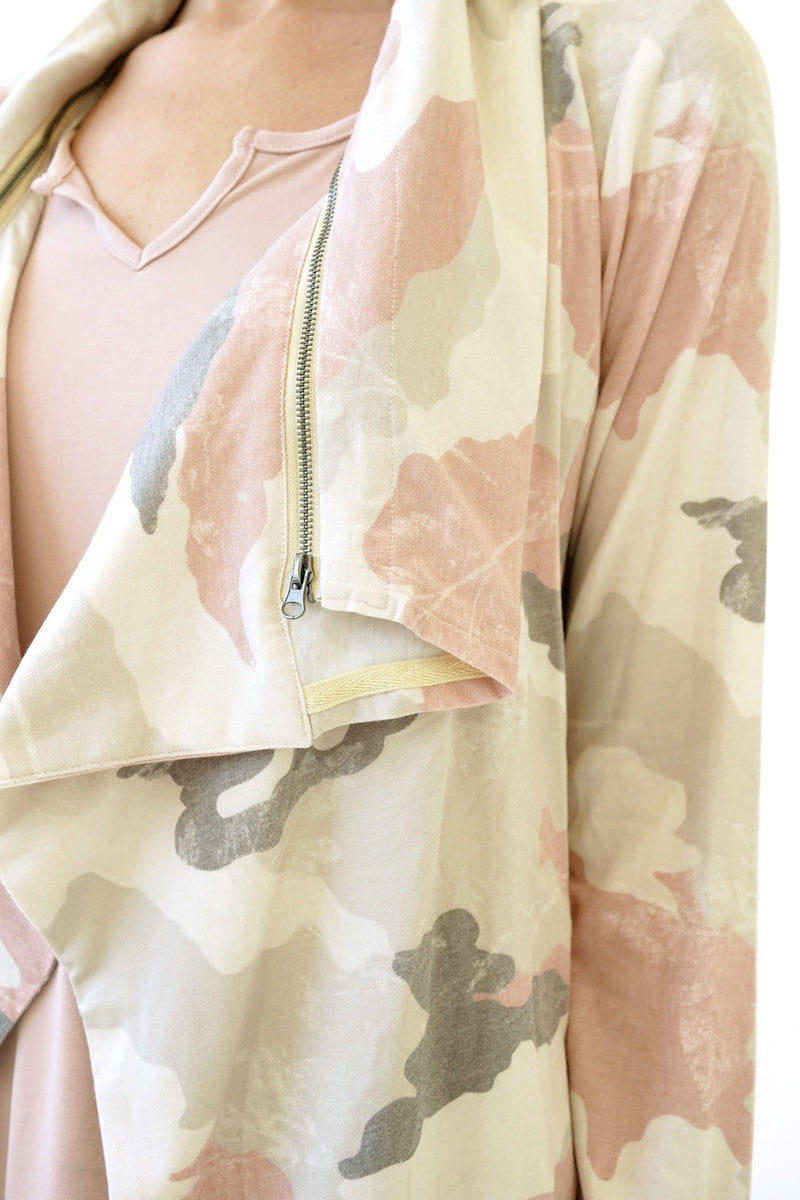 Zipper Collar Camo Jacket
