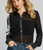 Fitted Lace Shirt w/ Lace Detail