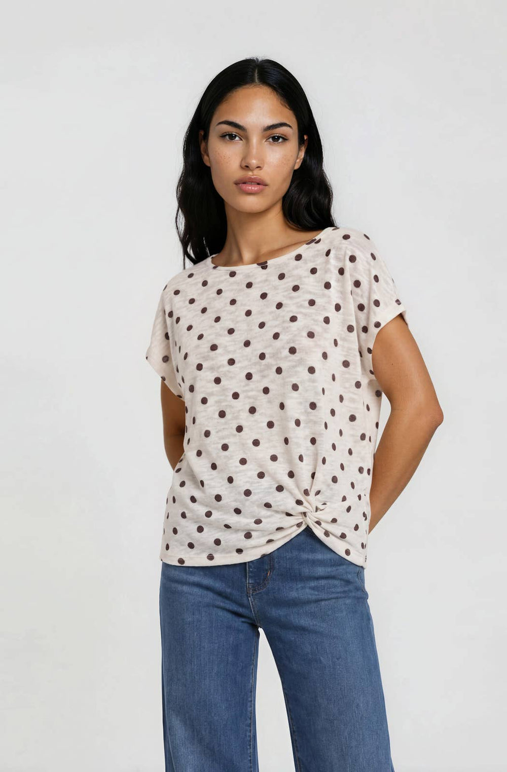 Brown/White