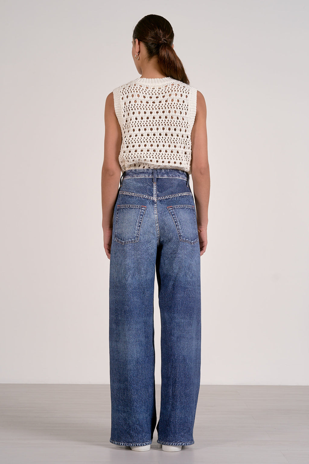 Relaxed-fit Elan denim sweatpants in light blue wash feature a high waist and wide legs, perfect for effortless Long Island boutique fashion.