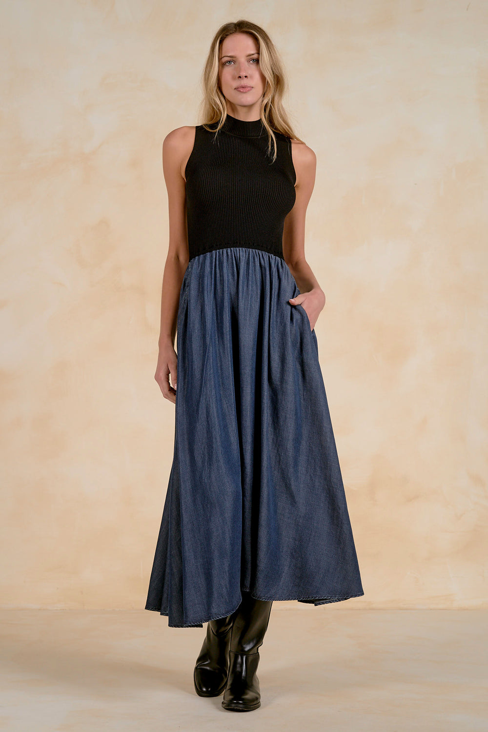 Navy/Black